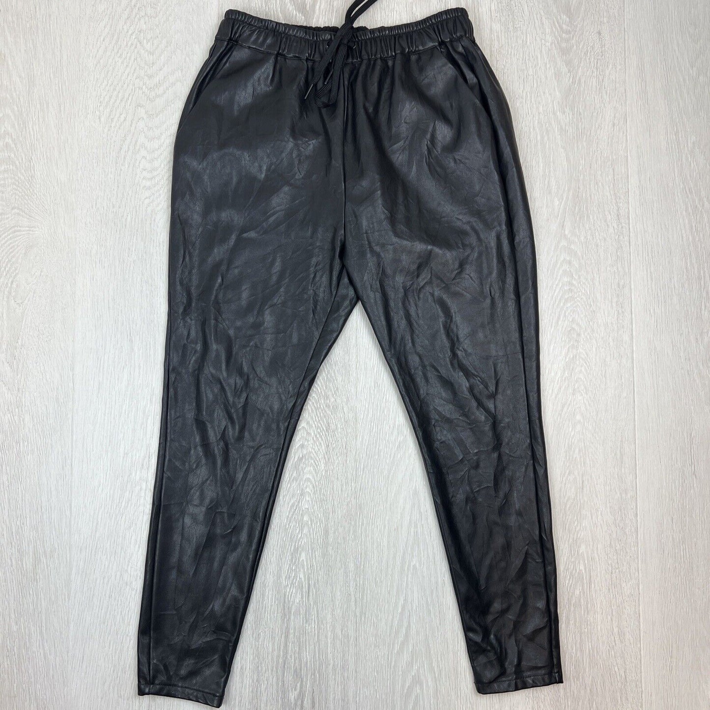 Decjuba D-Luxe Womens Black Faux Leather Jogger Pants Size Small