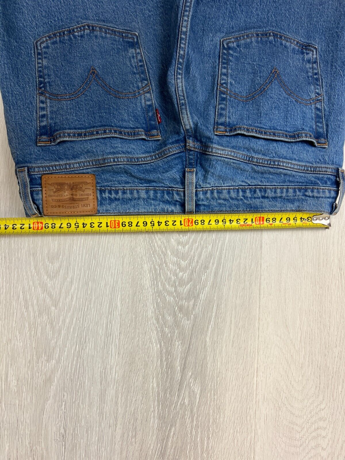 Levi’s Wedgie Womens Blue Straight Denim Jeans Size 32