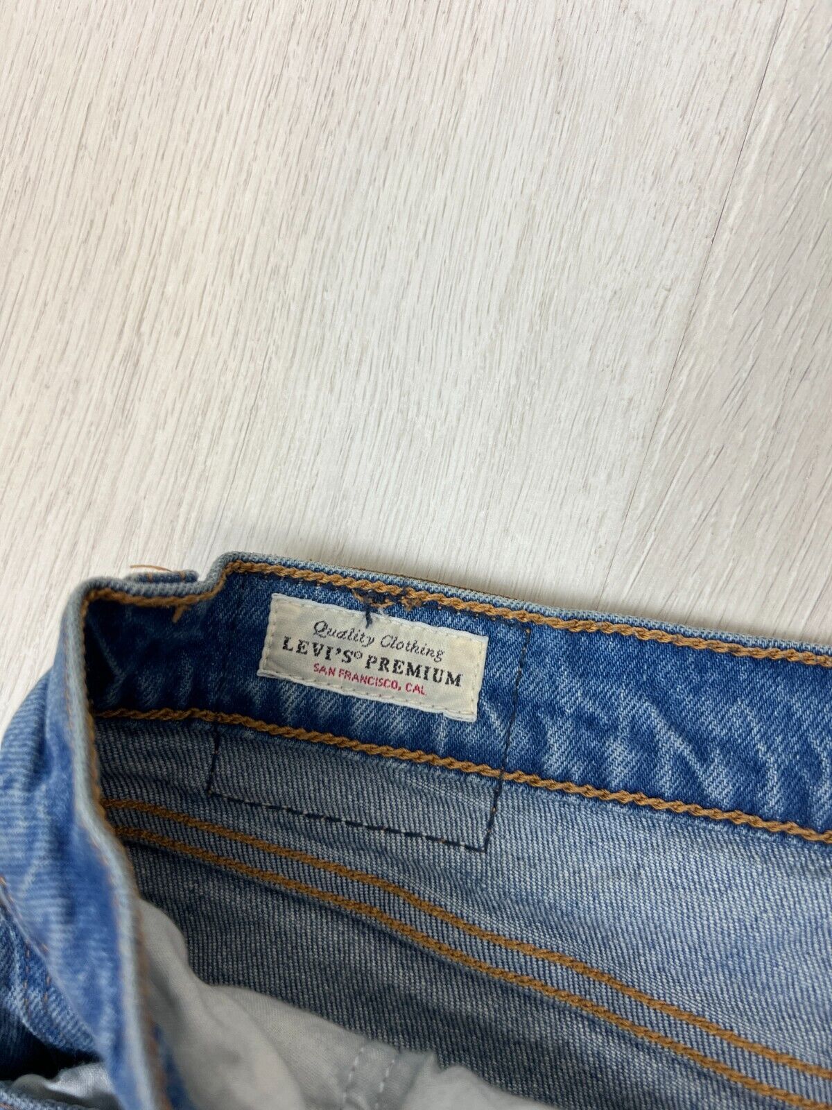 Levi’s Wedgie Womens Blue Straight Denim Jeans Size 32