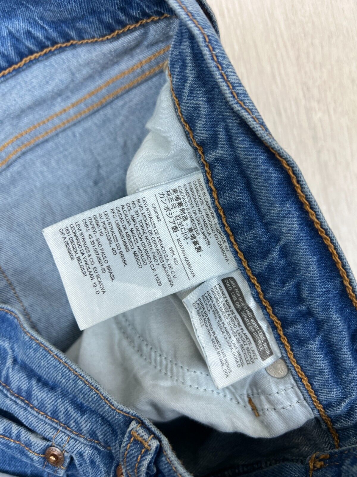 Levi’s Wedgie Womens Blue Straight Denim Jeans Size 32