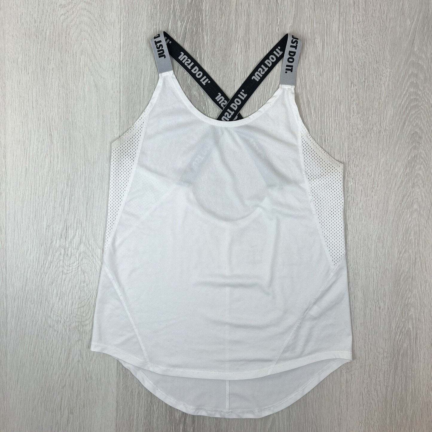 Lorna Jane, Under armour & Nike Womens Tank Top Size Small