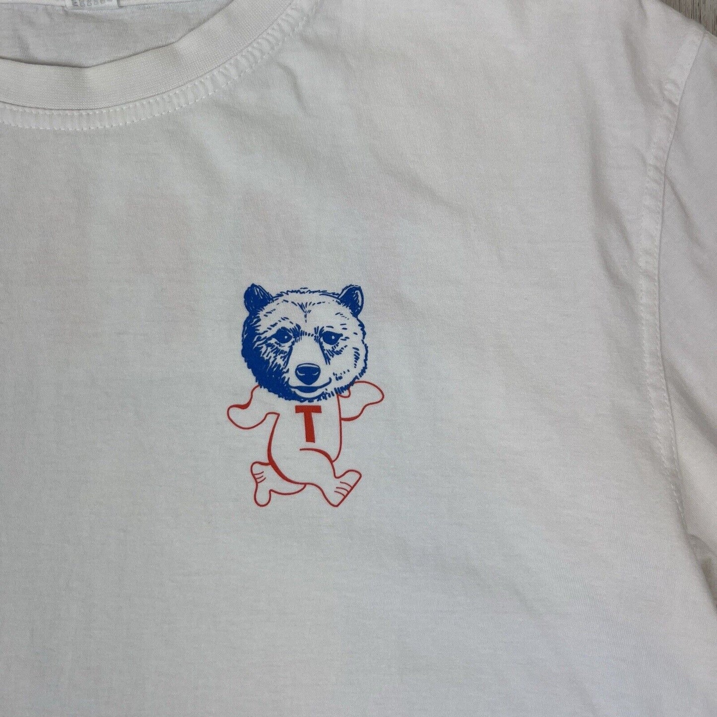 Taffy's Sports Bar Mens White T-Shirt Size Medium (Marked XL)