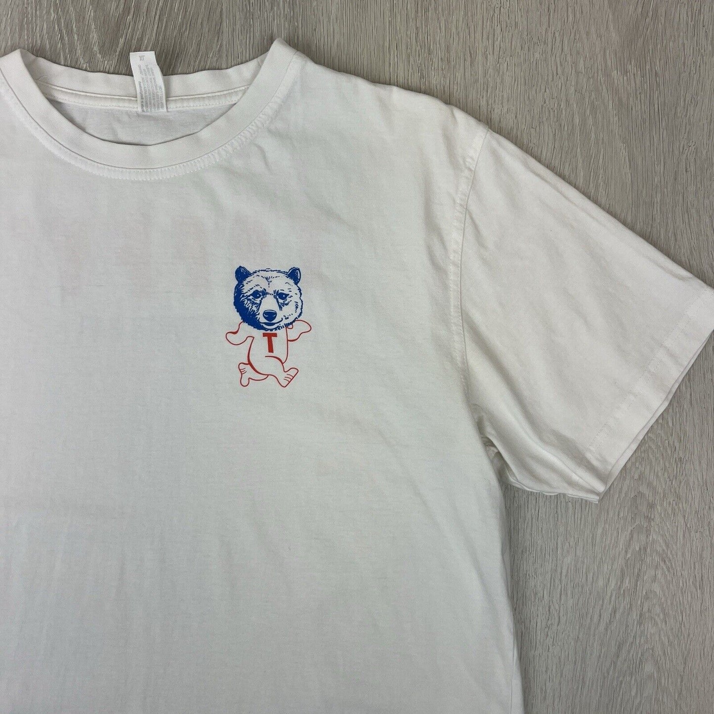 Taffy's Sports Bar Mens White T-Shirt Size Medium (Marked XL)