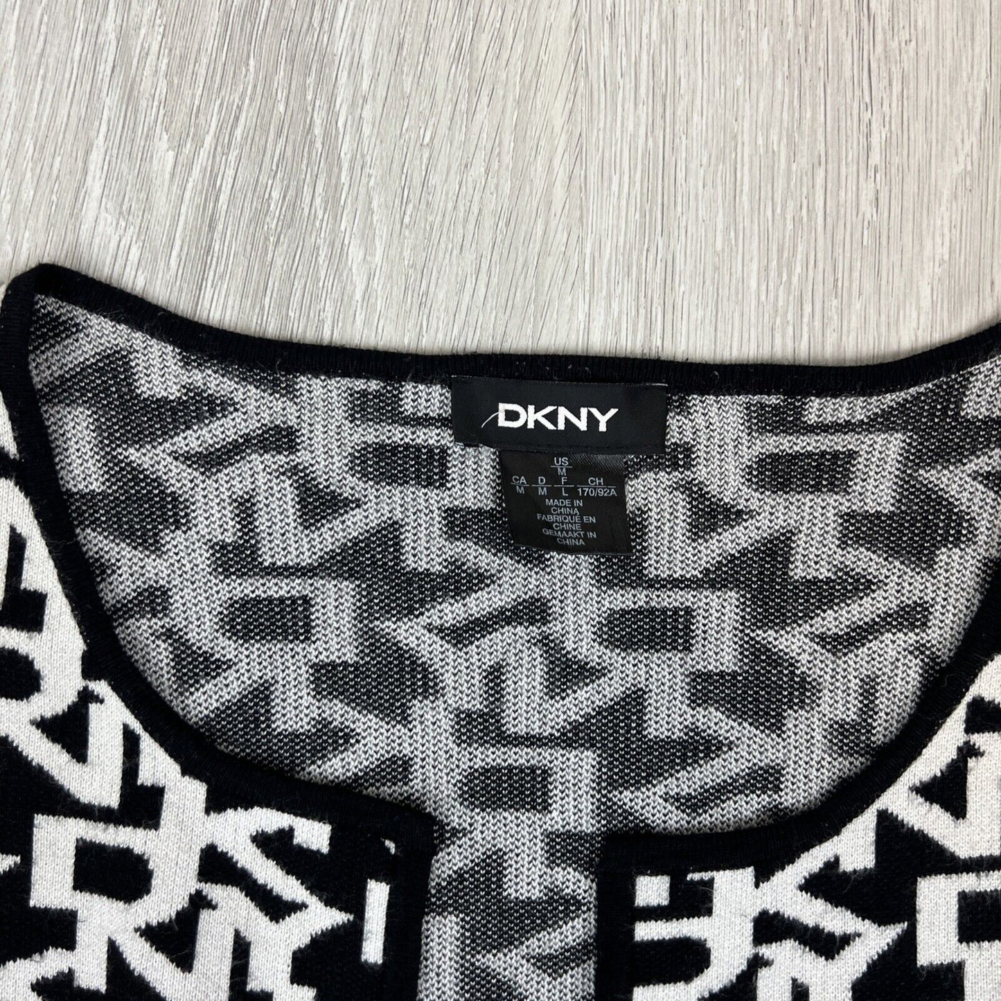 DKNY Womens Knitted Cardigan /Sweater Size Medium (read desc)