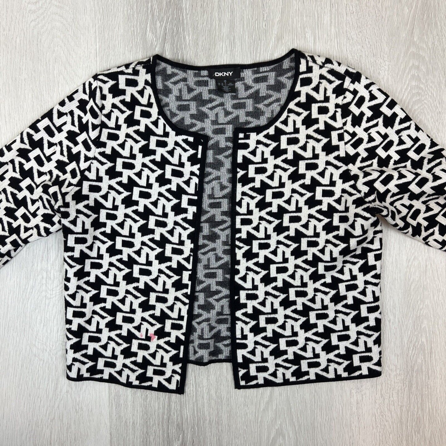 DKNY Womens Knitted Cardigan /Sweater Size Medium (read desc)