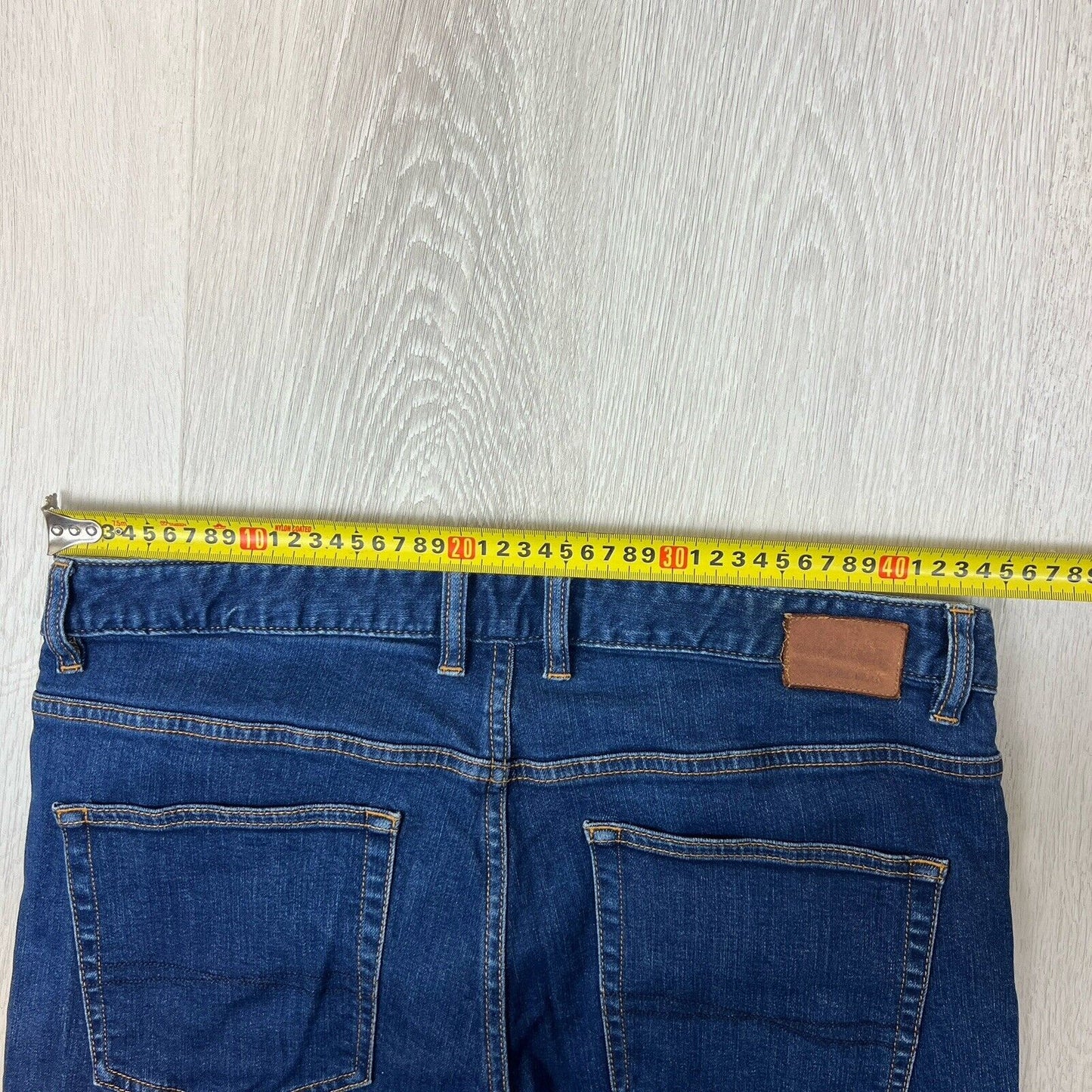 Gazman Mens Straight Stretch Denim Jeans Size 34