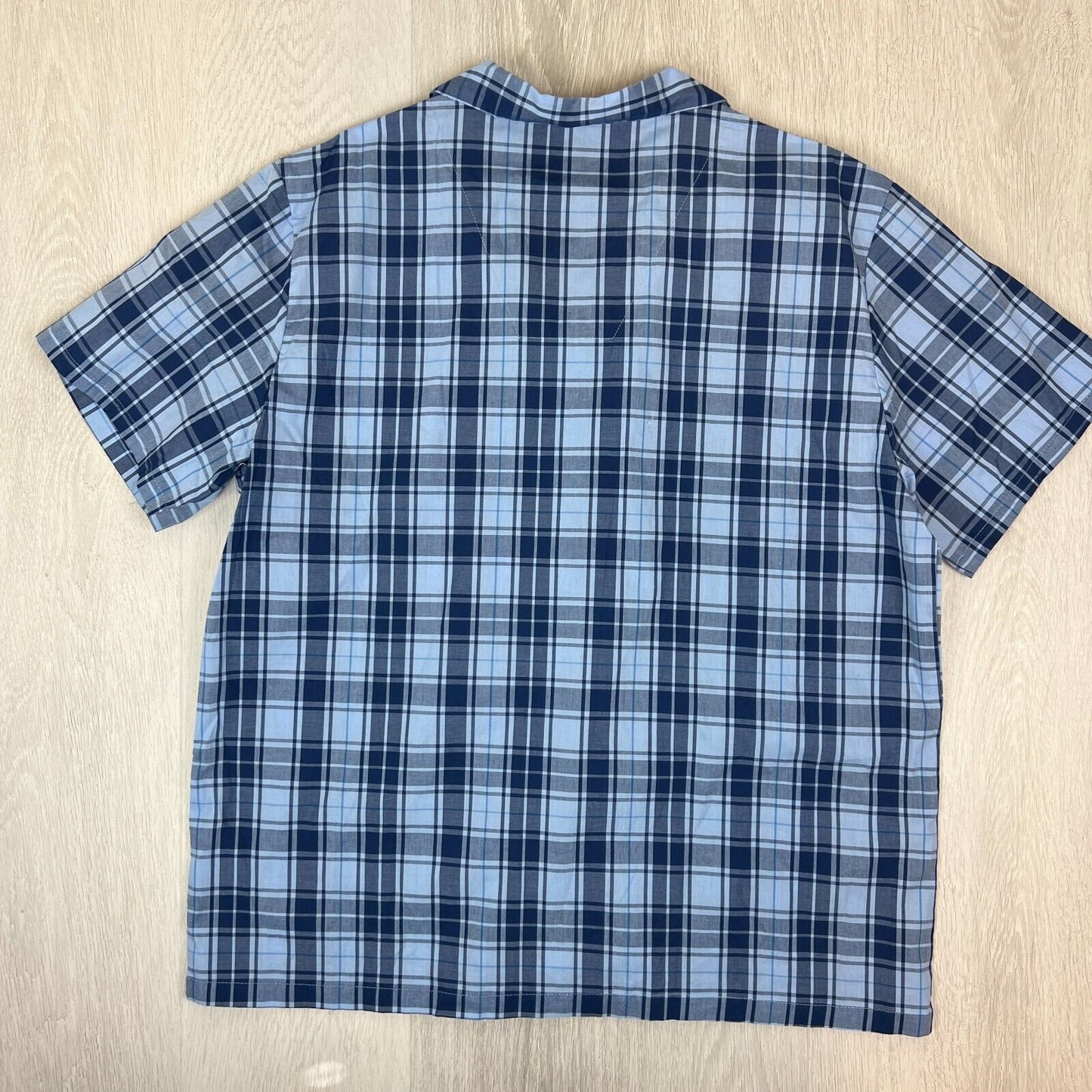 Reserve Mens Button Up Shirts Size 2XL (1 x Short Sleeve, 1 x Long Sleeve)