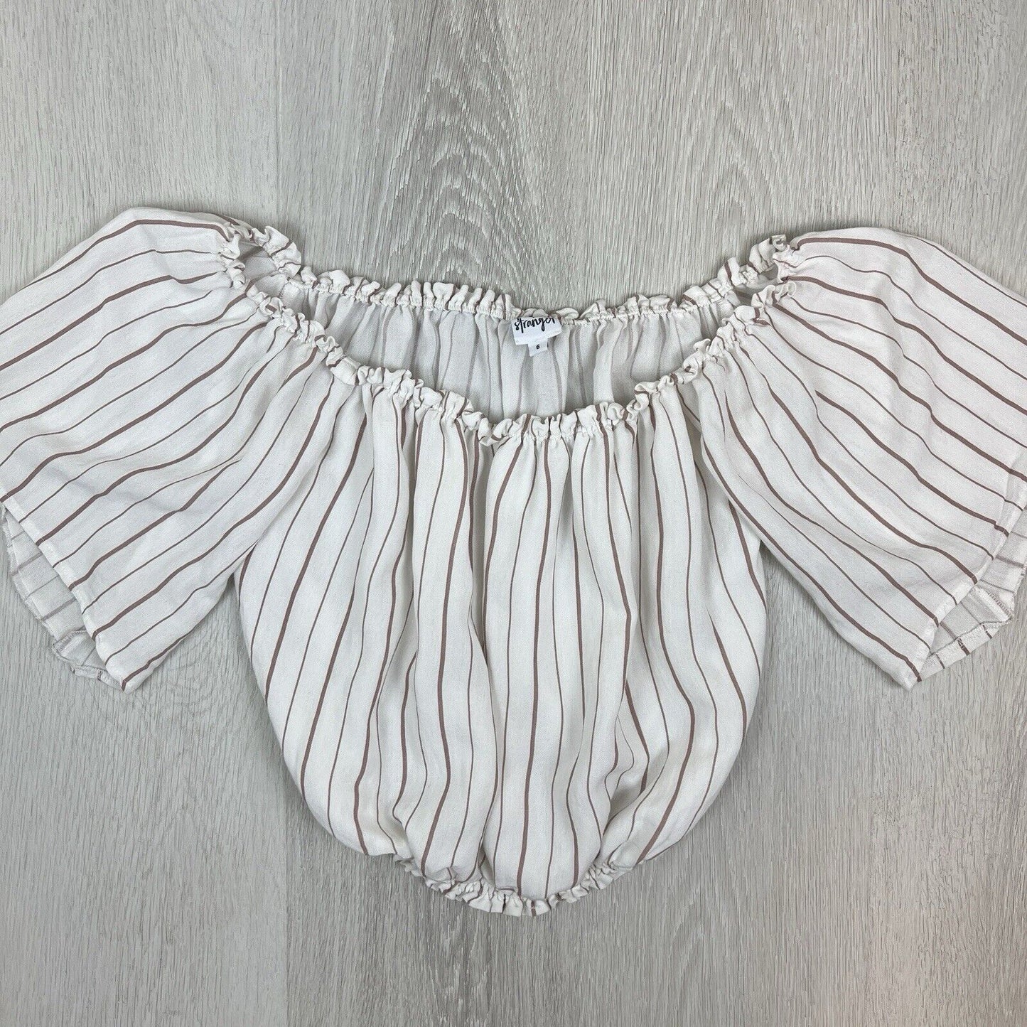 Perfect Stanger Womens White Off-Shoulder Crop Top Size 6