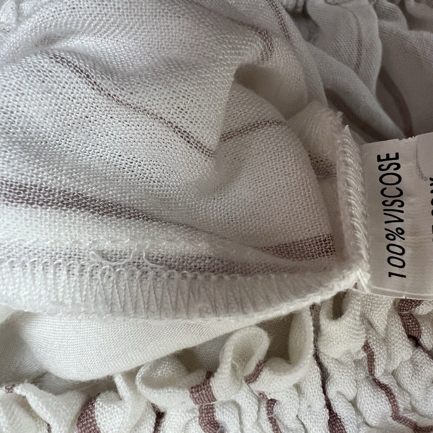 Perfect Stanger Womens White Off-Shoulder Crop Top Size 6