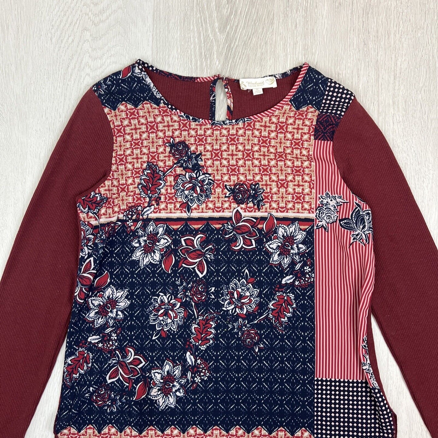 Weekend by Suzanne Betro Womens Red Top Size Medium