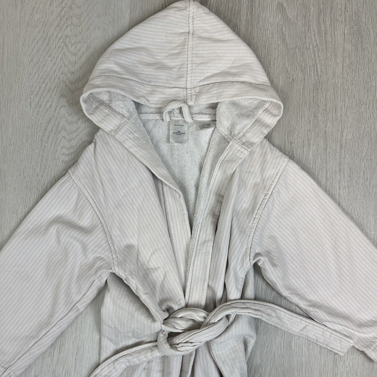 Sheridan Kids Hooded Bath Robe Size 8-10 Years