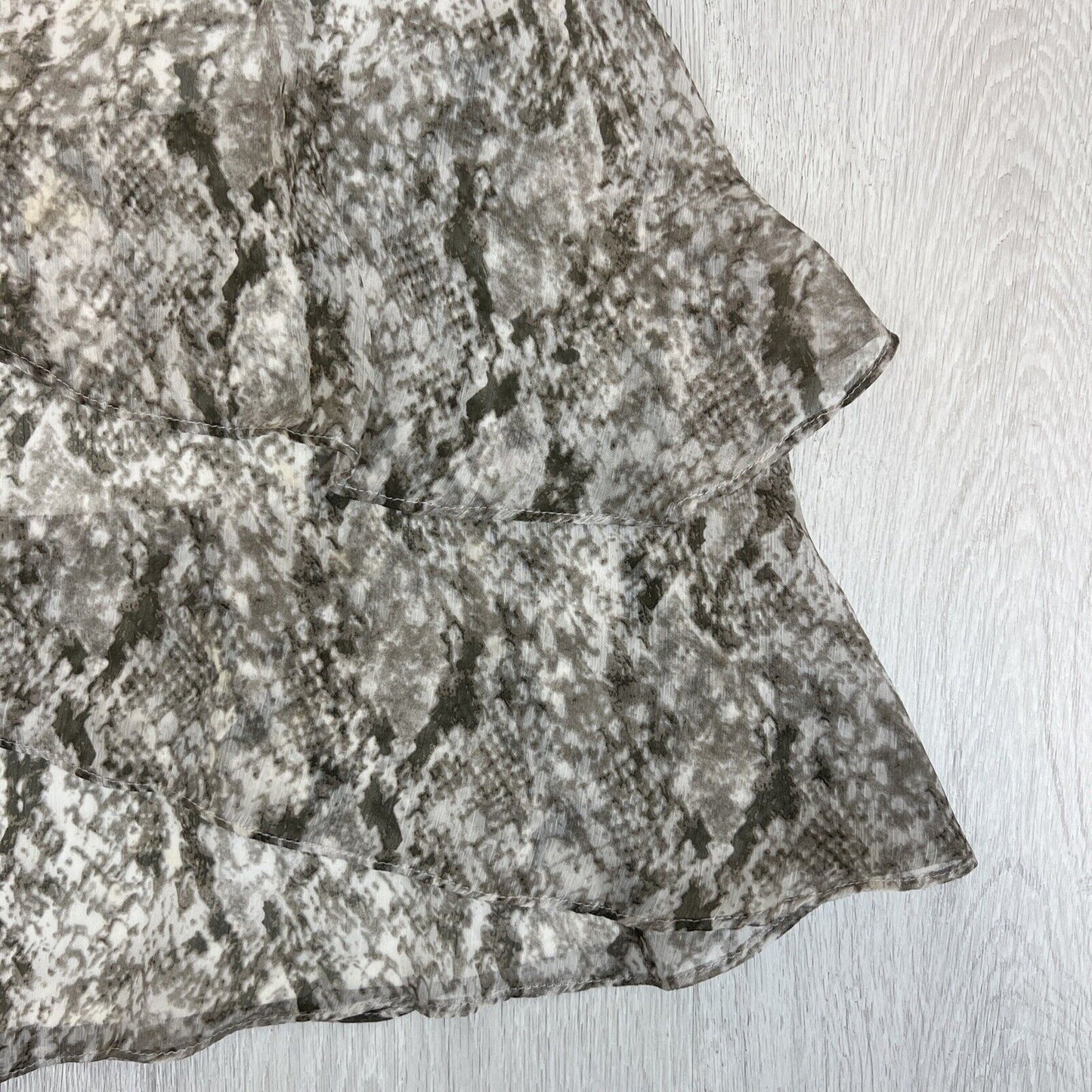 Sheike Womens Snake Pattern Ruffles A-Line Skirt Size 12