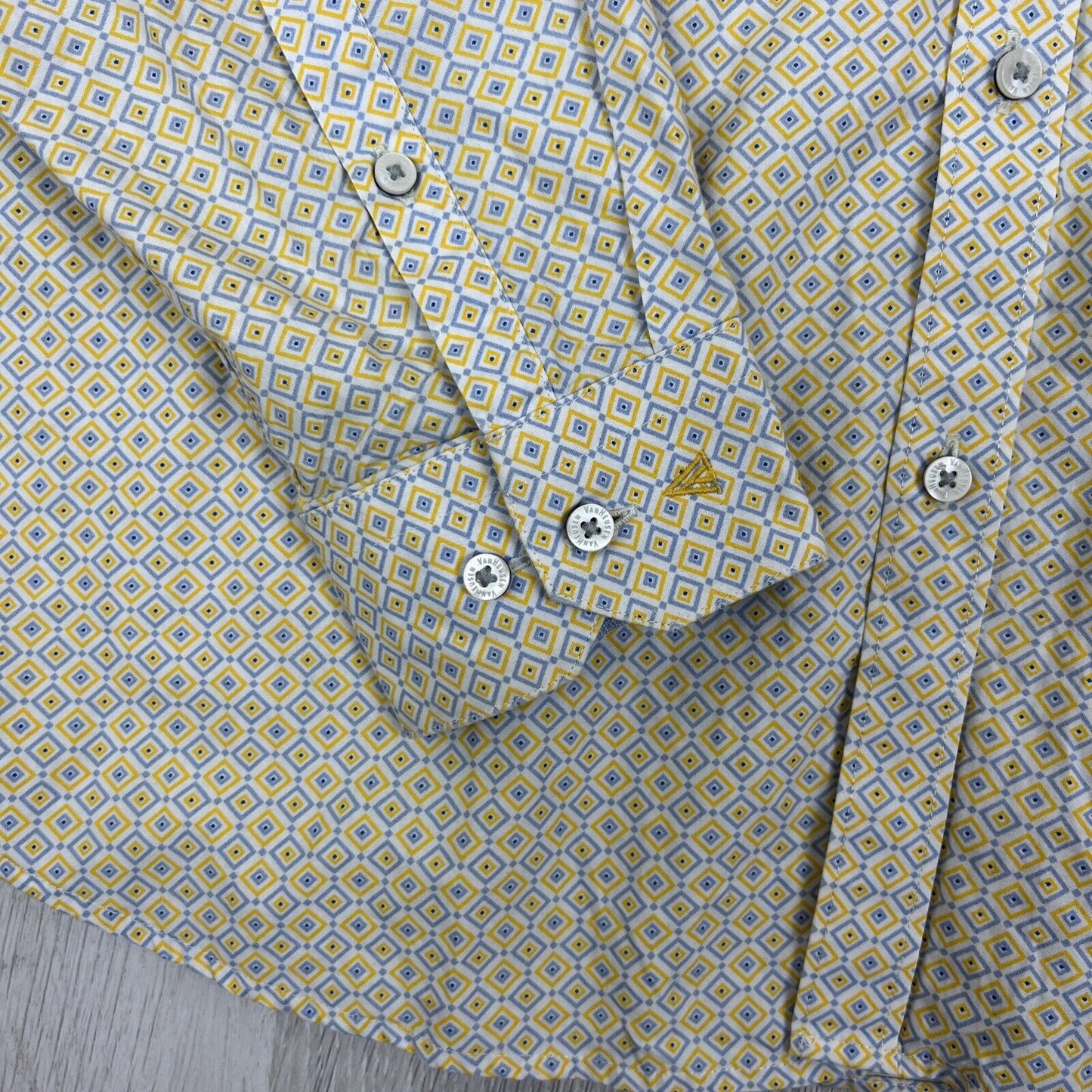 Van Heusen Slim Fit Mens Yellow Long Sleeve Button Up Shirt Size 42