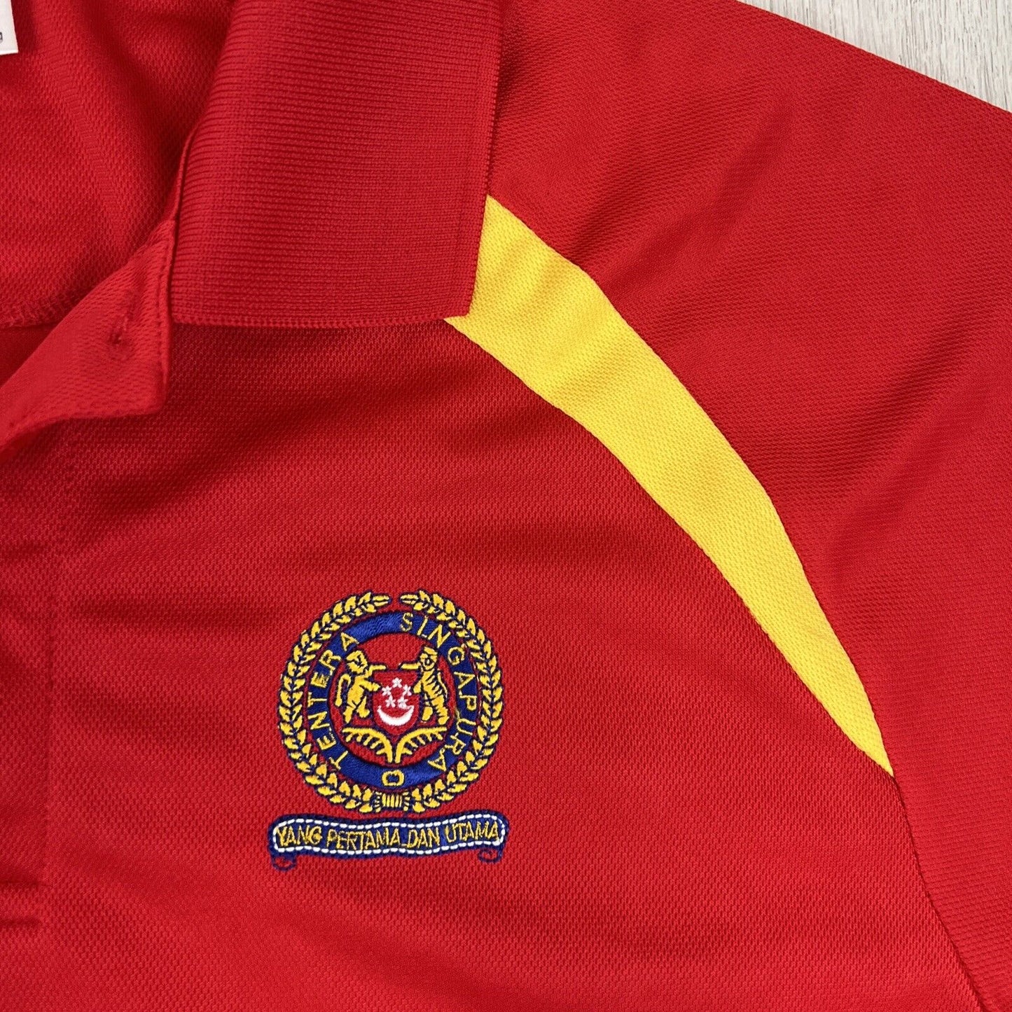 Singapore Armed Forces Army Mens Red Polo Shirt Size Large