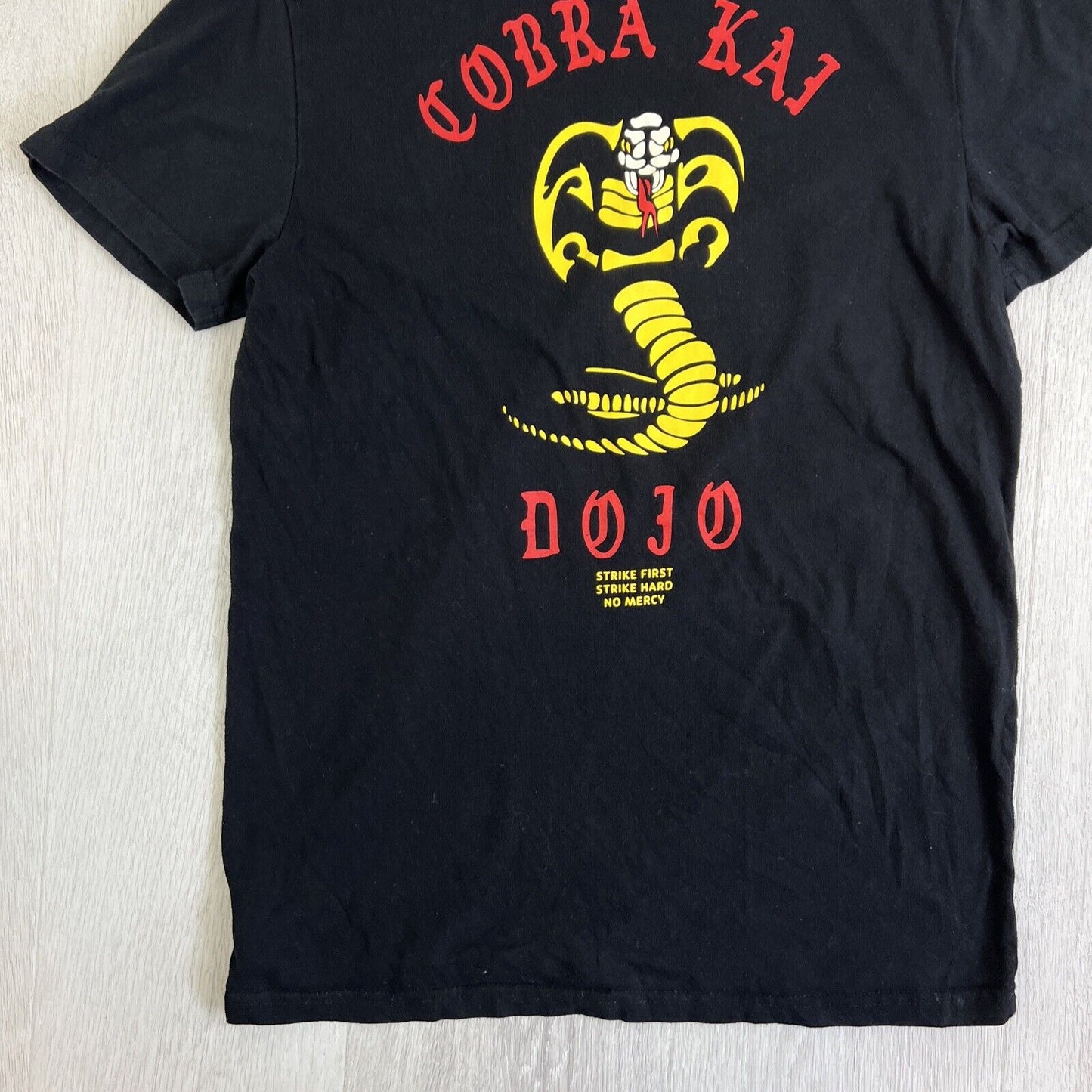 Cobra Kai Dojo Mens Black T-Shirt Size Small