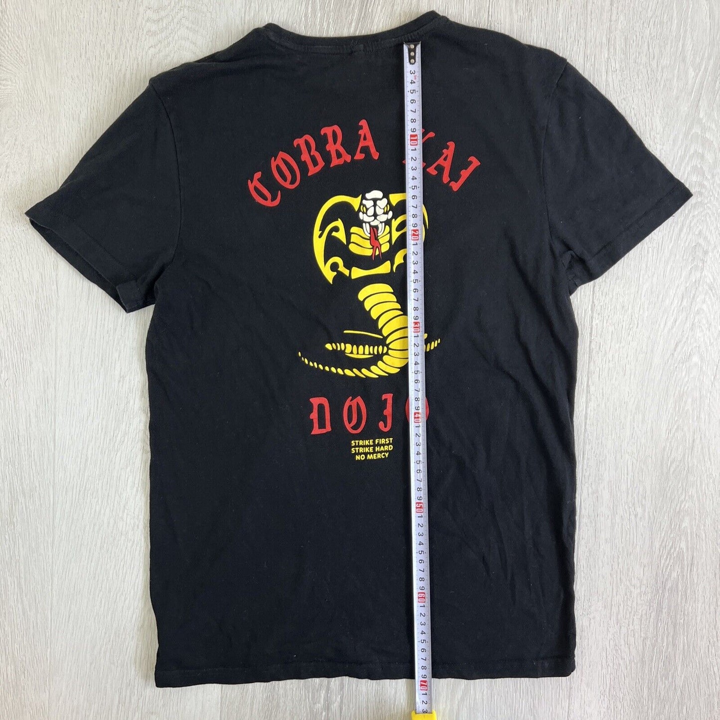 Cobra Kai Dojo Mens Black T-Shirt Size Small