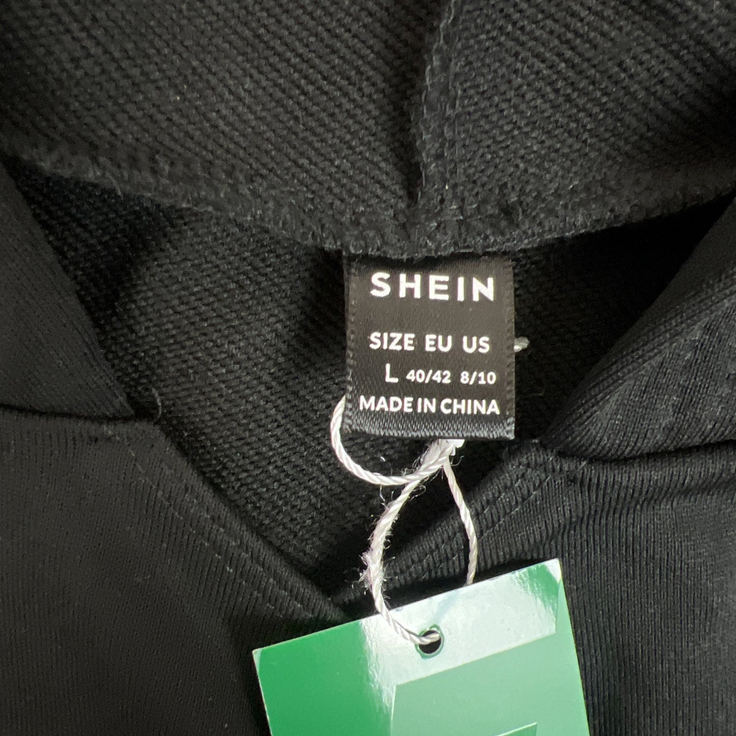 Shein Womens Cropped Pullover Sweeping Front Hoodie Size Large (New)