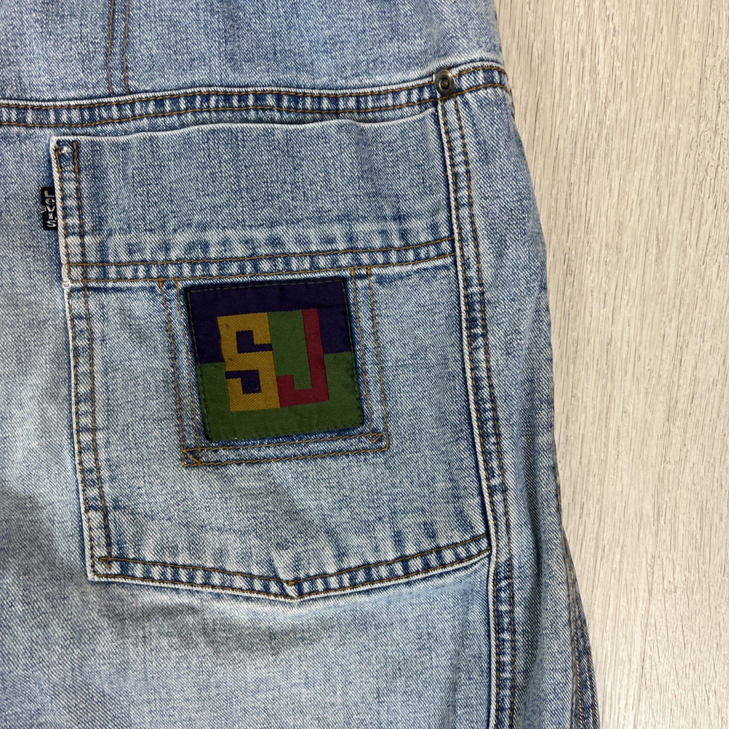 Levis Sport Jeans Womens Tapered Blue Denim Jeans Size 28 x 30