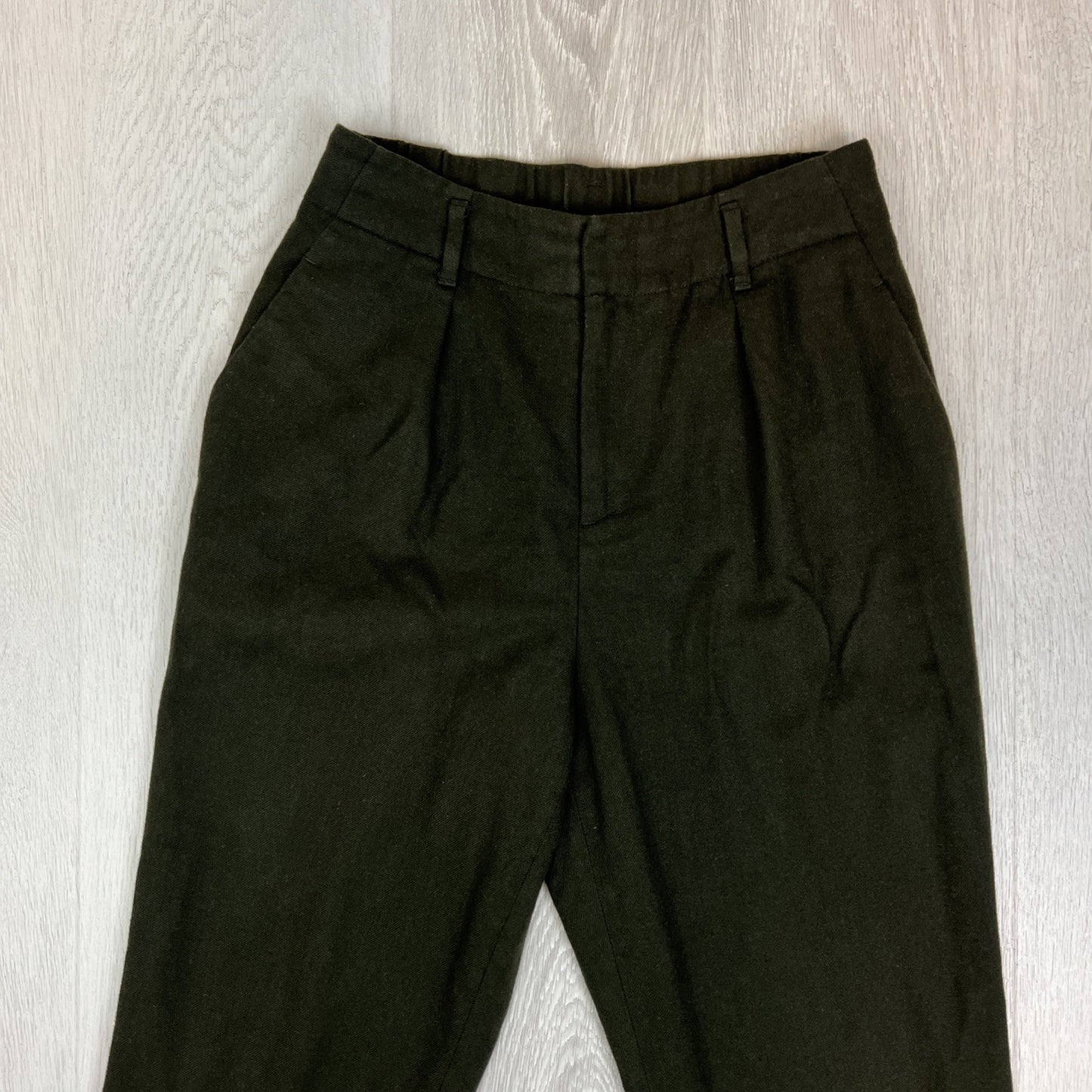 Uniqlo Womens Dark Green Wool Blend Pleated Dress Pants Size Size M