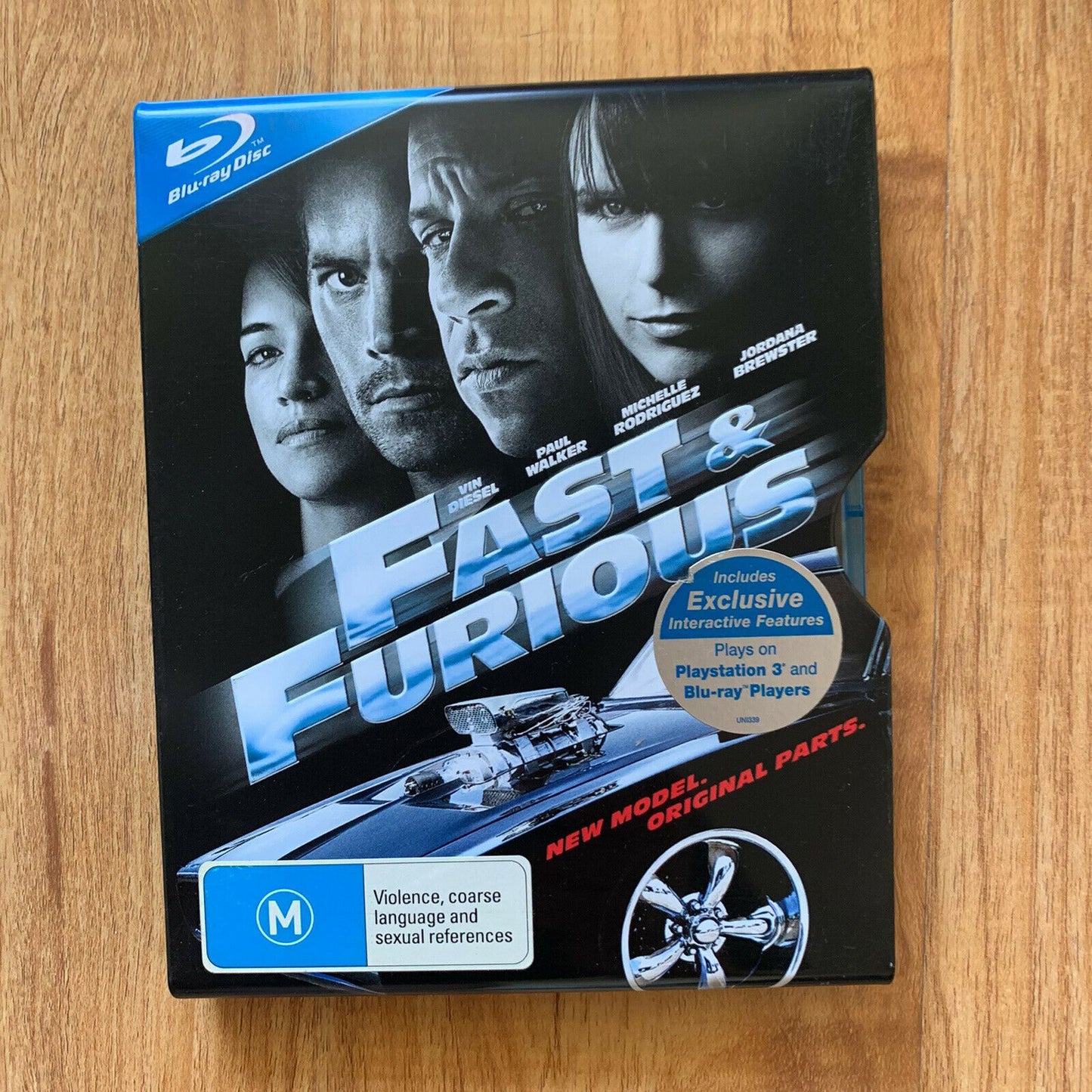 Fast & Furious (Blu-ray) - Includes Special Tin Cover