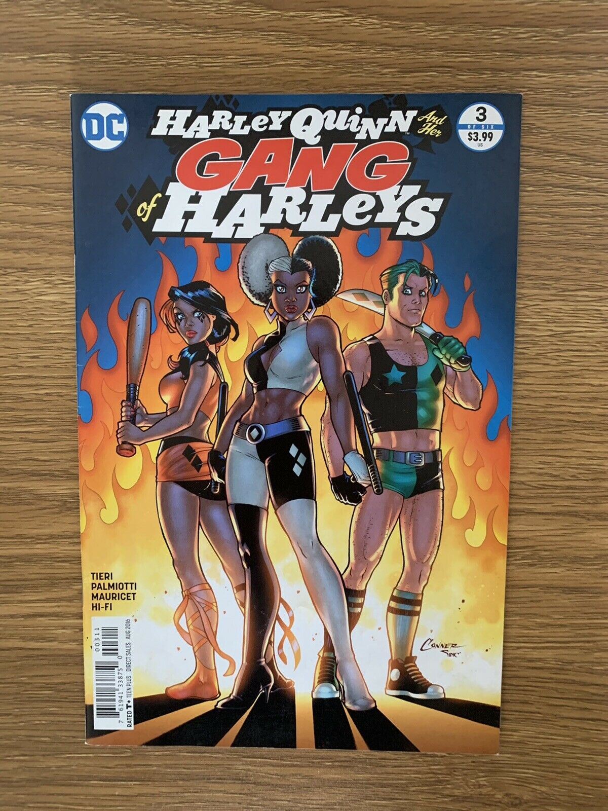 Harley Quinn and her Gang of Harleys - DC Comics - Aug 2016