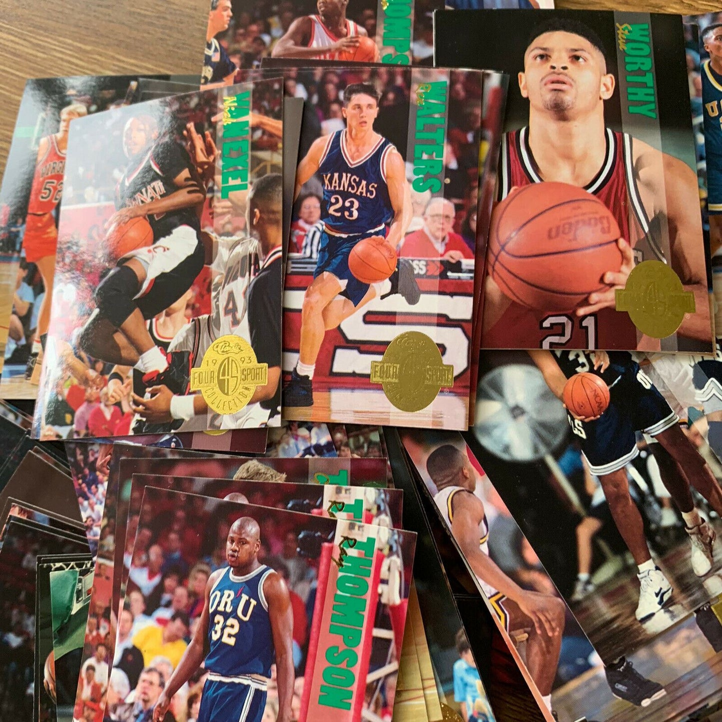 150+ College Basketball Player Cards From 1993 NCAA Cards