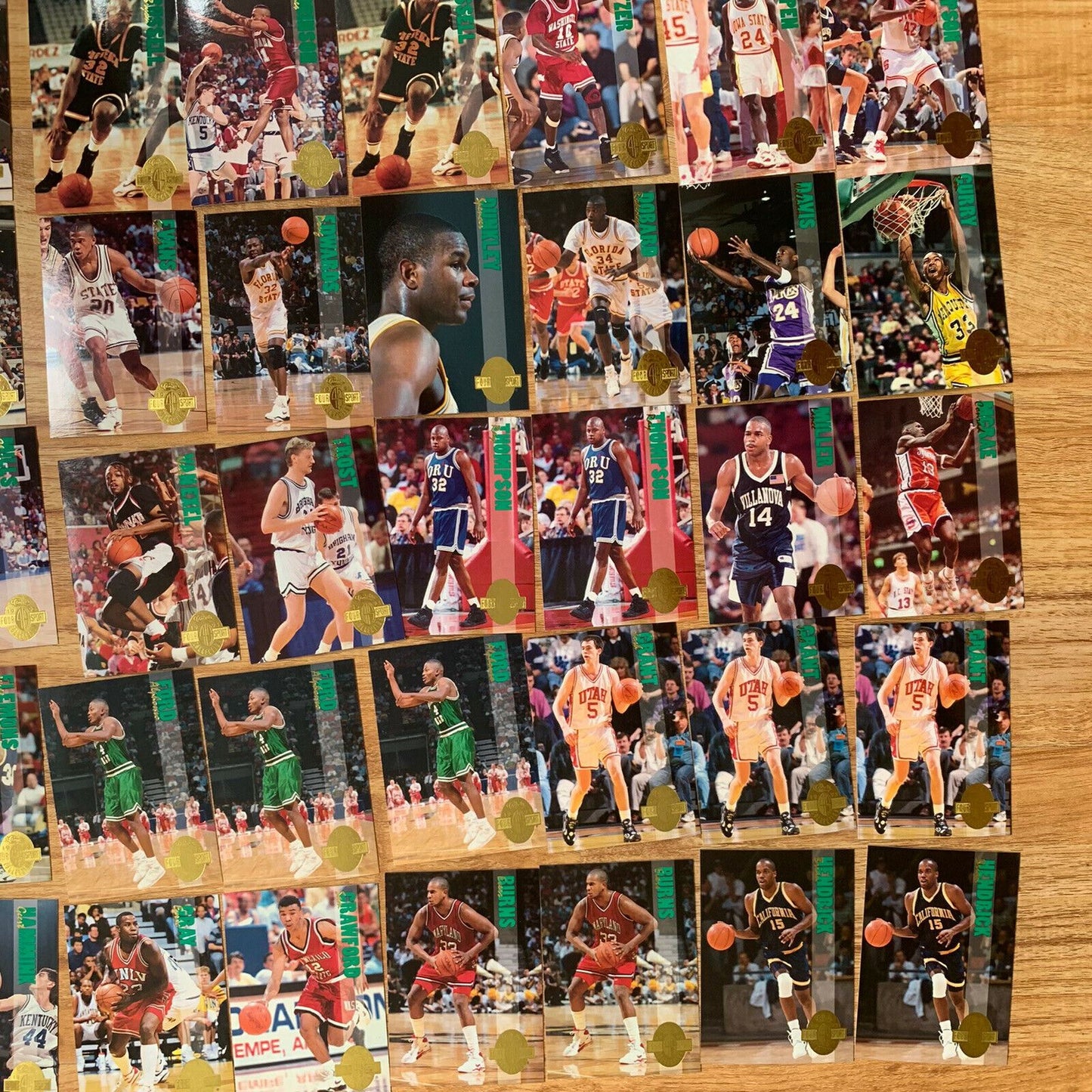 1993 College Basketball Collector Sports Cards Lot - Classic Games