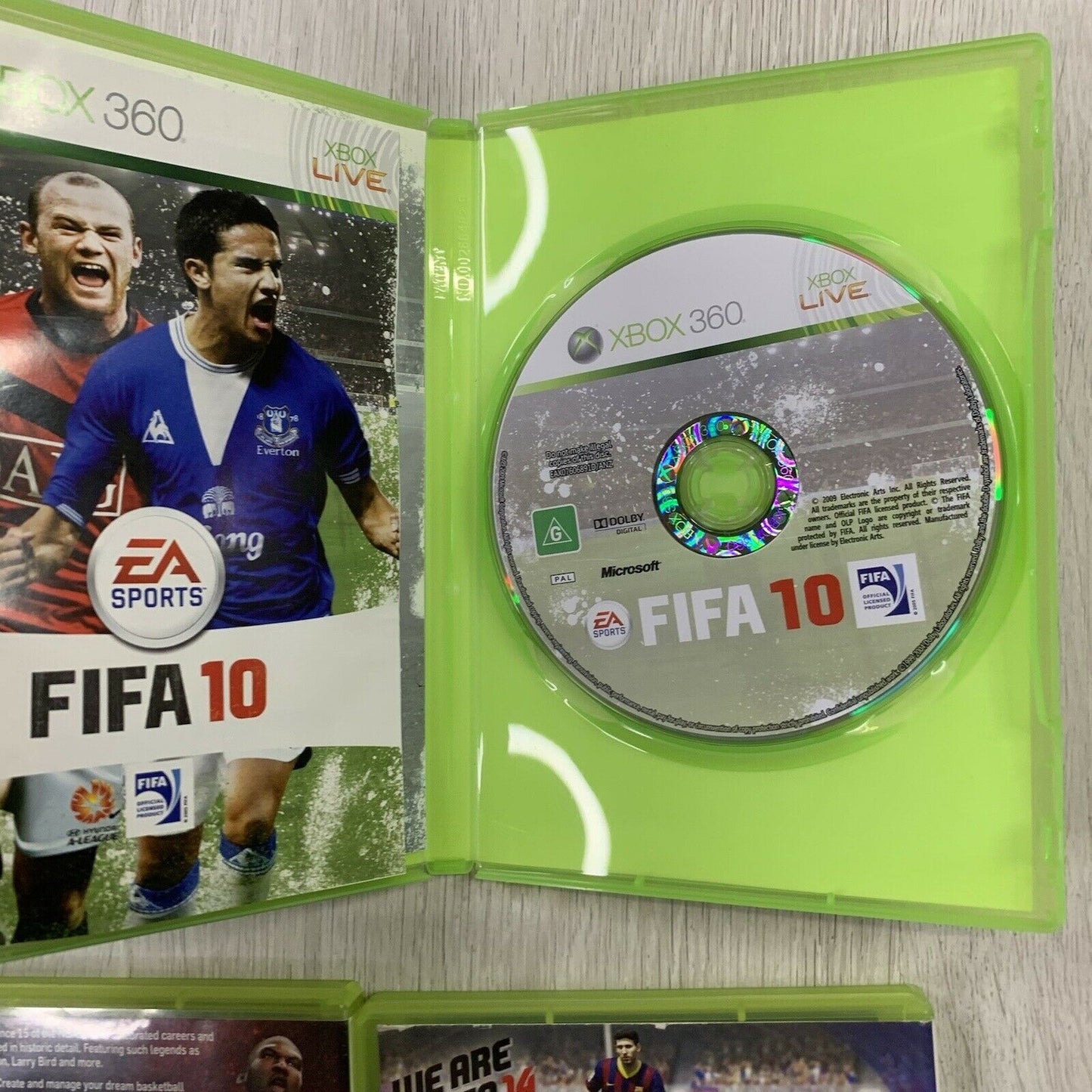 UFC Undisputed 2009, FIFA10, FIFA14, NBA 2K12 - Video Game Bundle Xbox 360