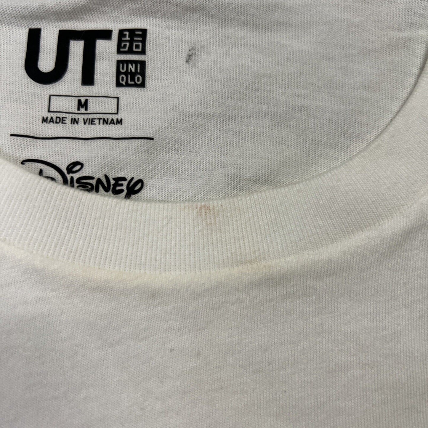 Uniqlo x Disney Unisex White T-Shirt Size Medium Mickey Mouse Pocket Embroidered