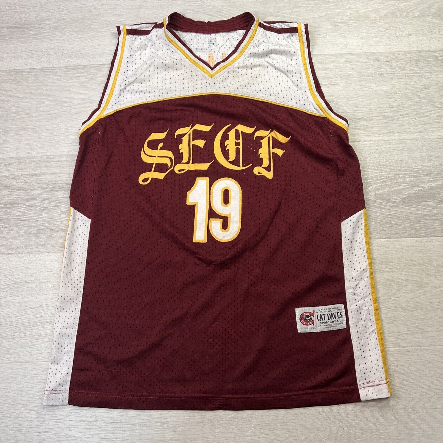 Cat Daves Basketball Jersey Size Large