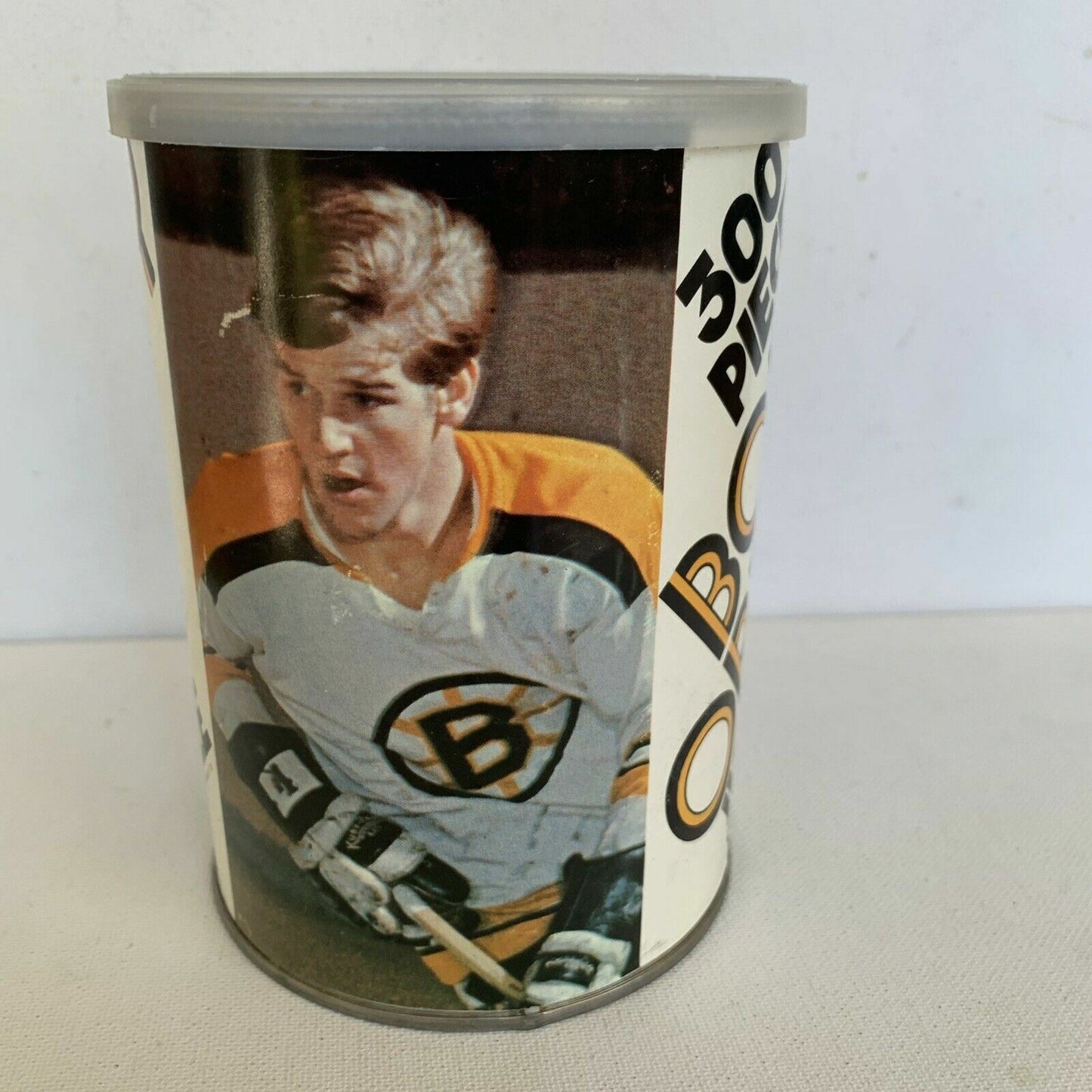 Vintage Bobby Orr Ice Hockey 300 Piece Puzzle 1972