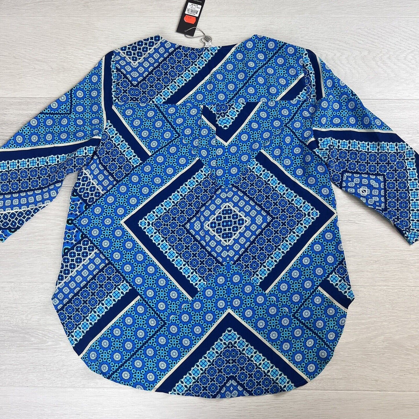 W. Lane Women's blouse Size 14 (New with tags)