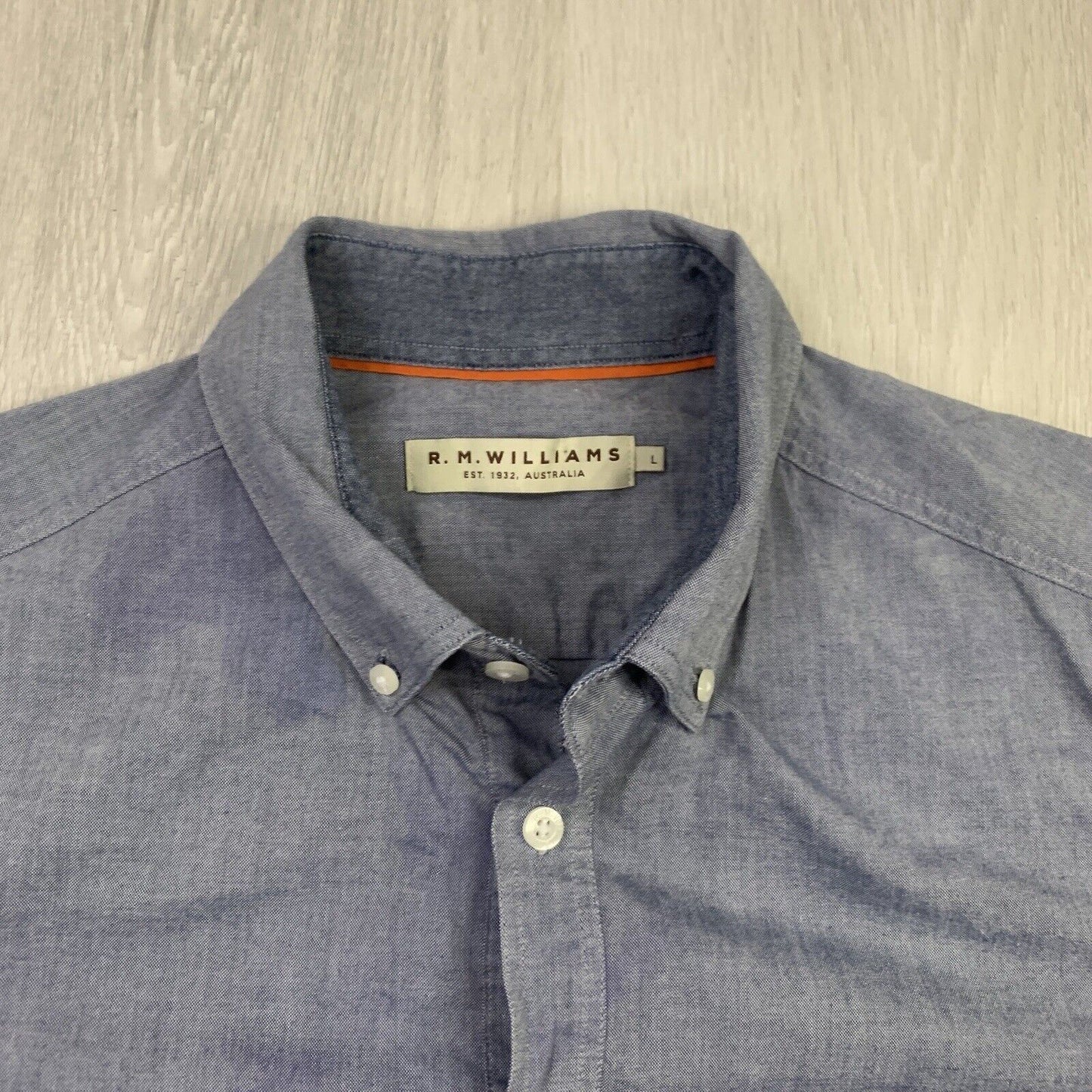R.M Williams Mens Blue Collared Shirt Size Large