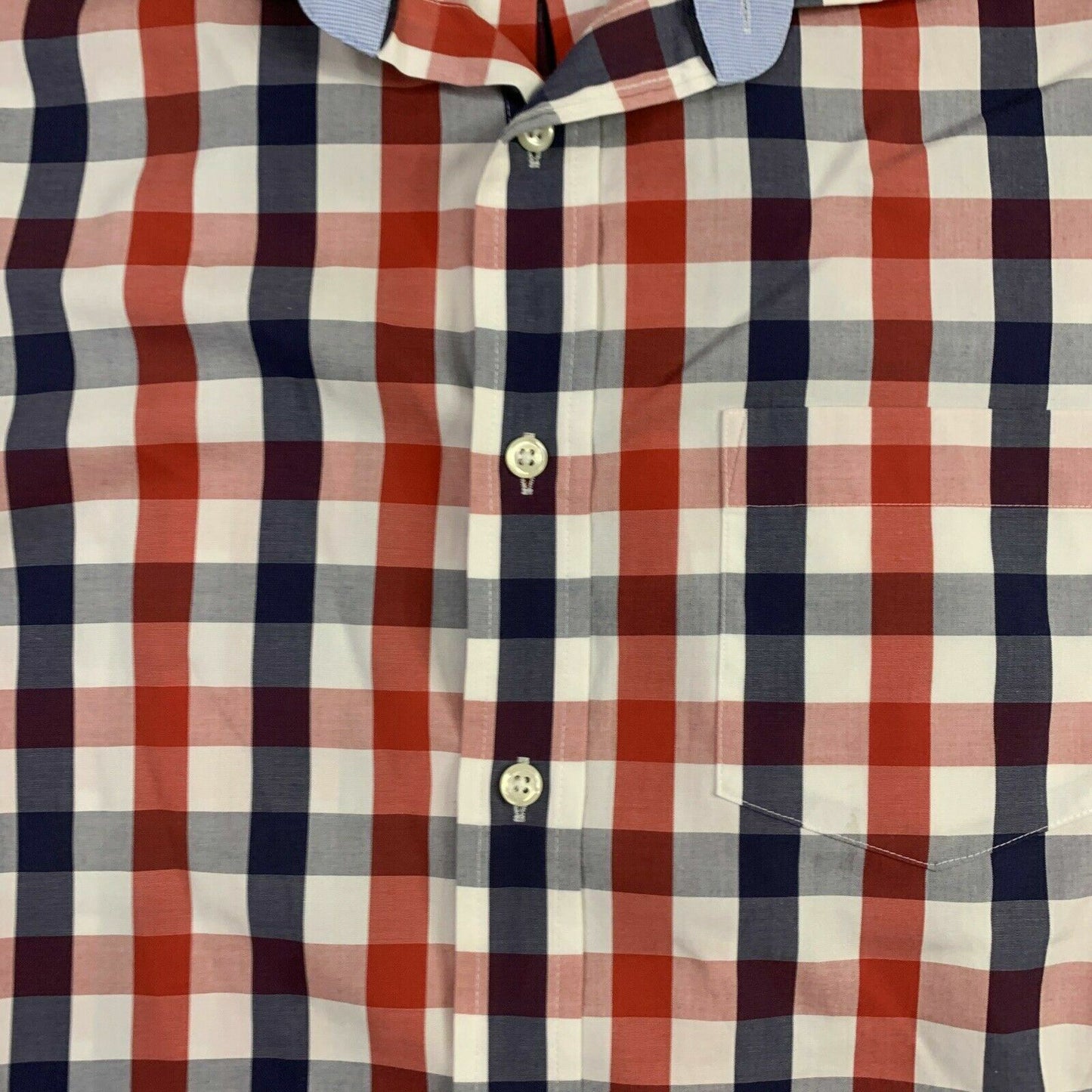 Gazman Mens Short Sleeve Button Up Shirt Size Small (measures closer to M/L)