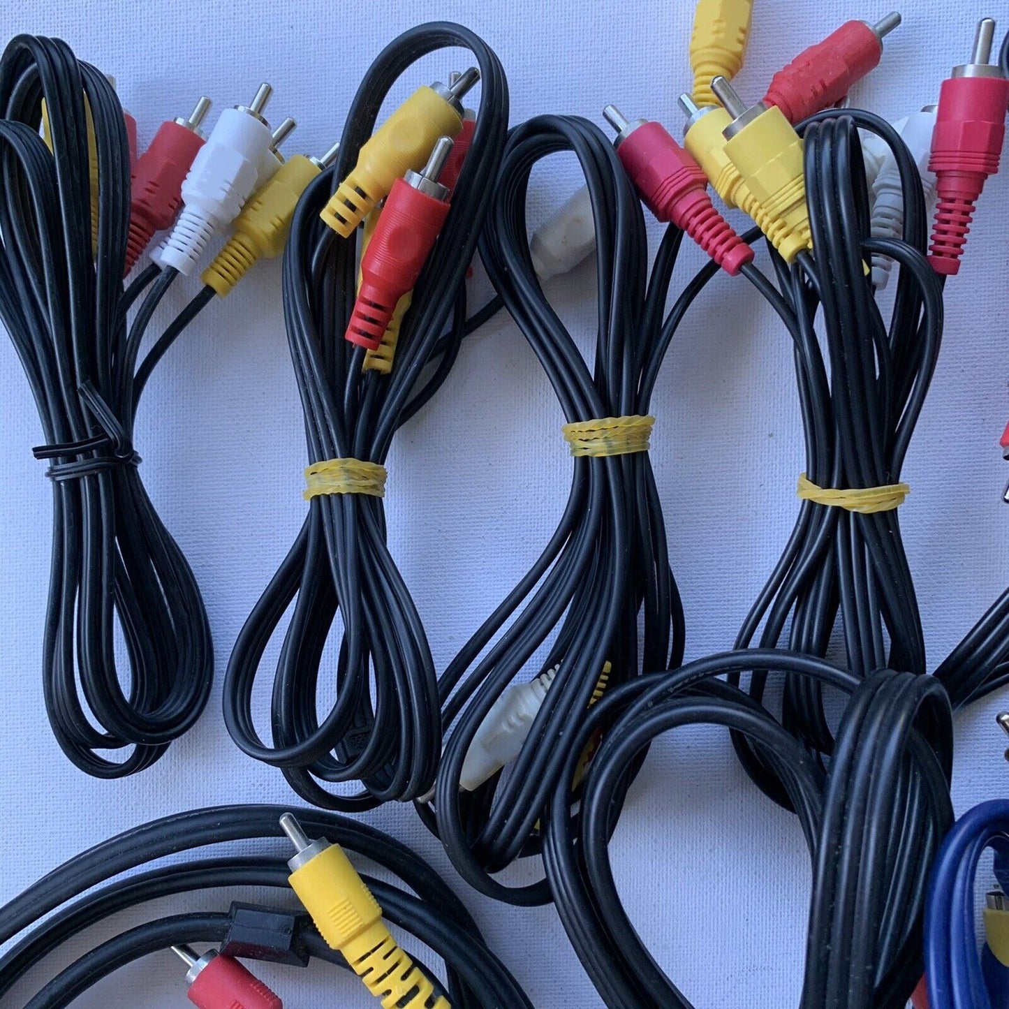 RCA AV Cables Male To Male TV Cables - x8 Cables
