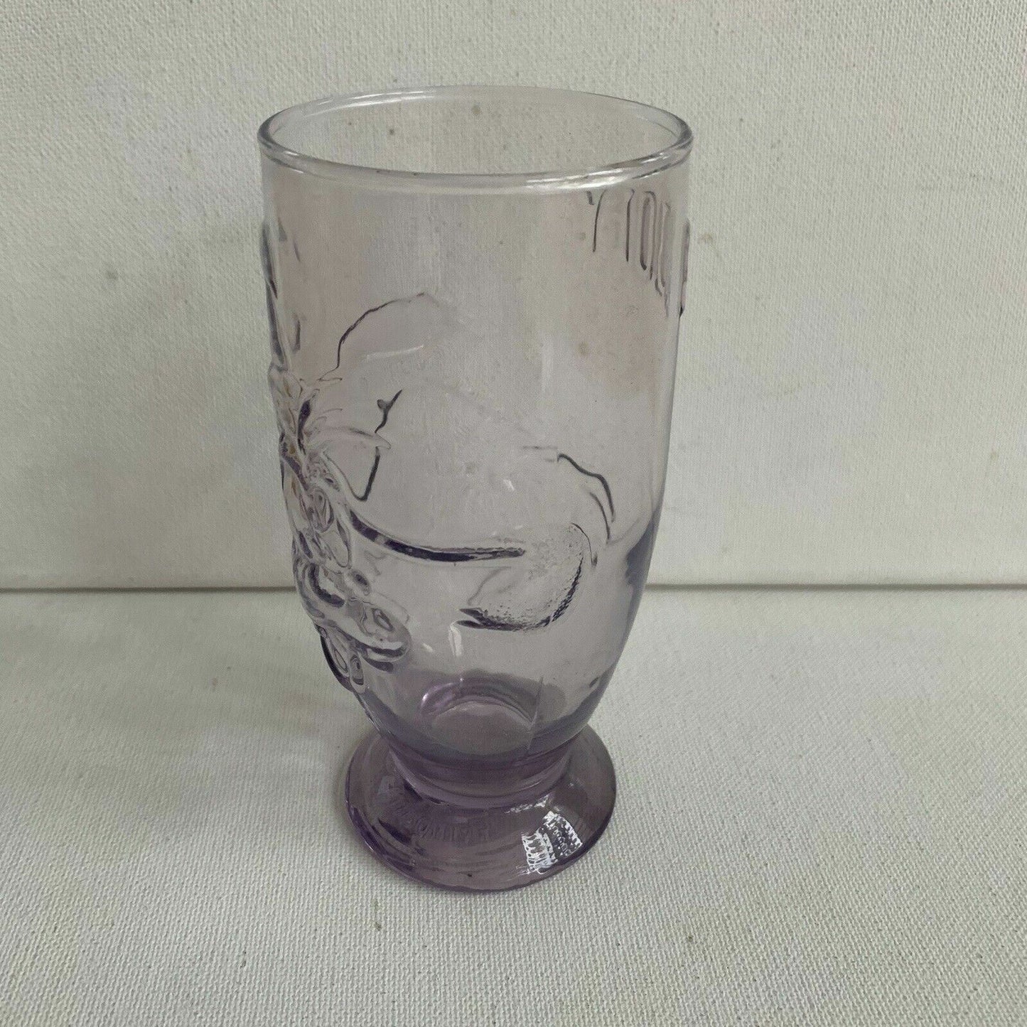 Disney Vintage Goofy Embossed / 3D Drinking Glass in Mauve