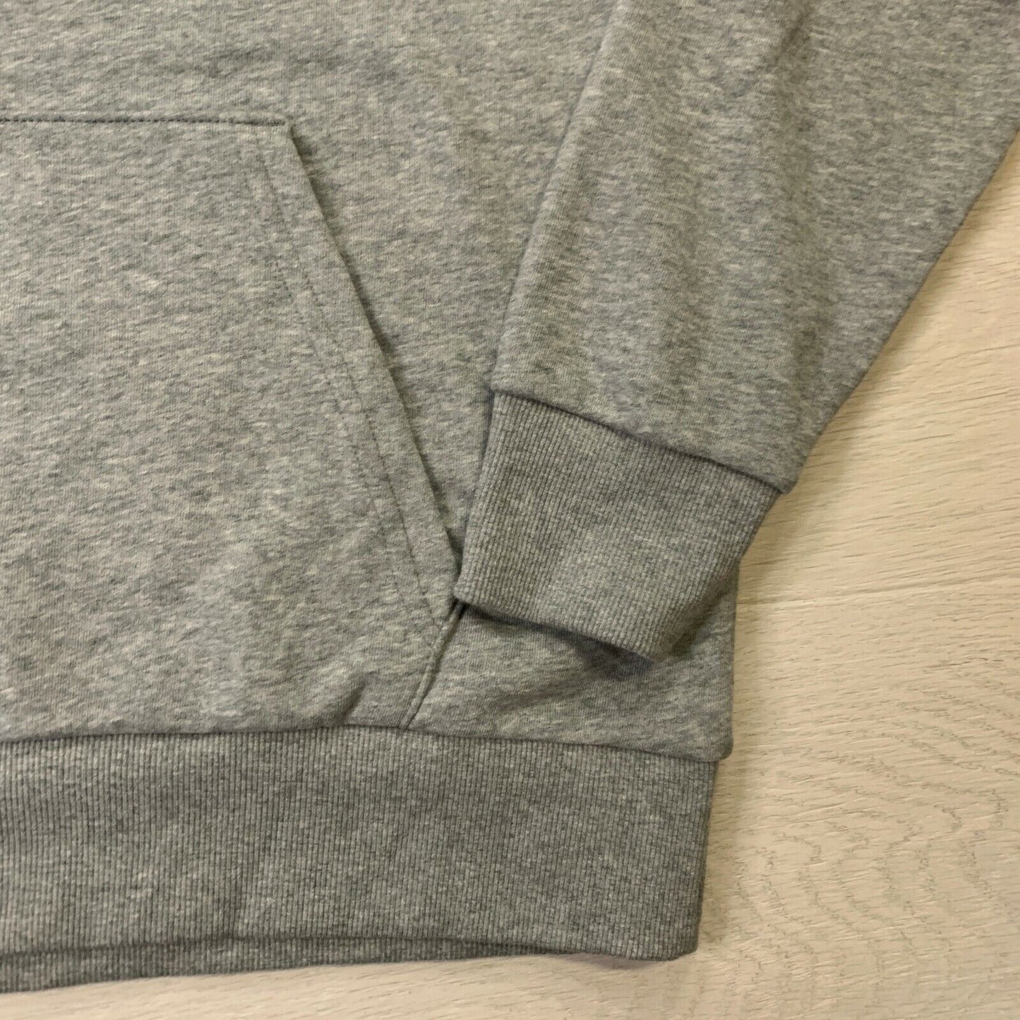 PUMA BMW Motorsport Pullover Grey Hoodie Size Large (New RRP $100)