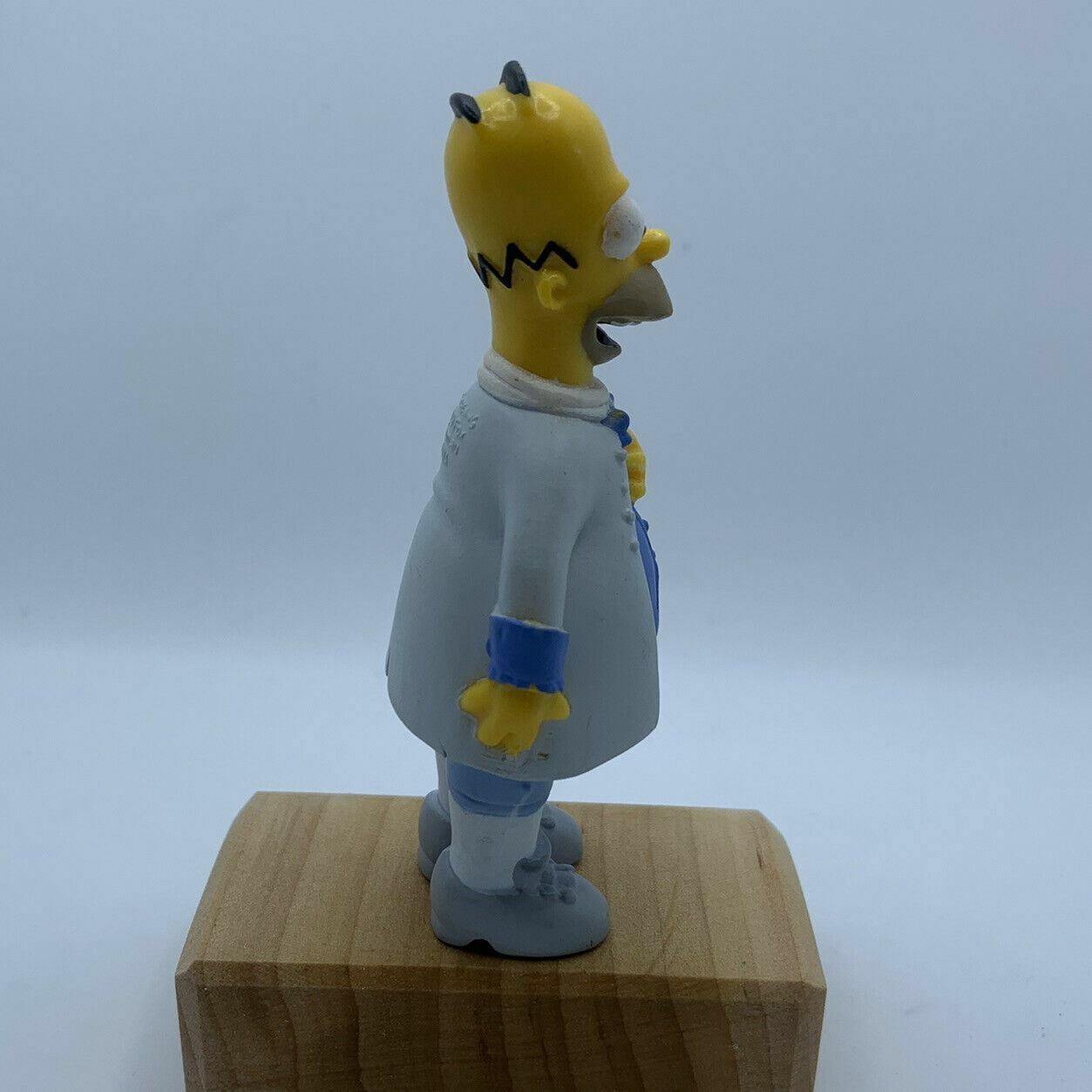 The Simpsons: Homer Simpsons - Opera Singer (2009) 20th Anniversary Collectable