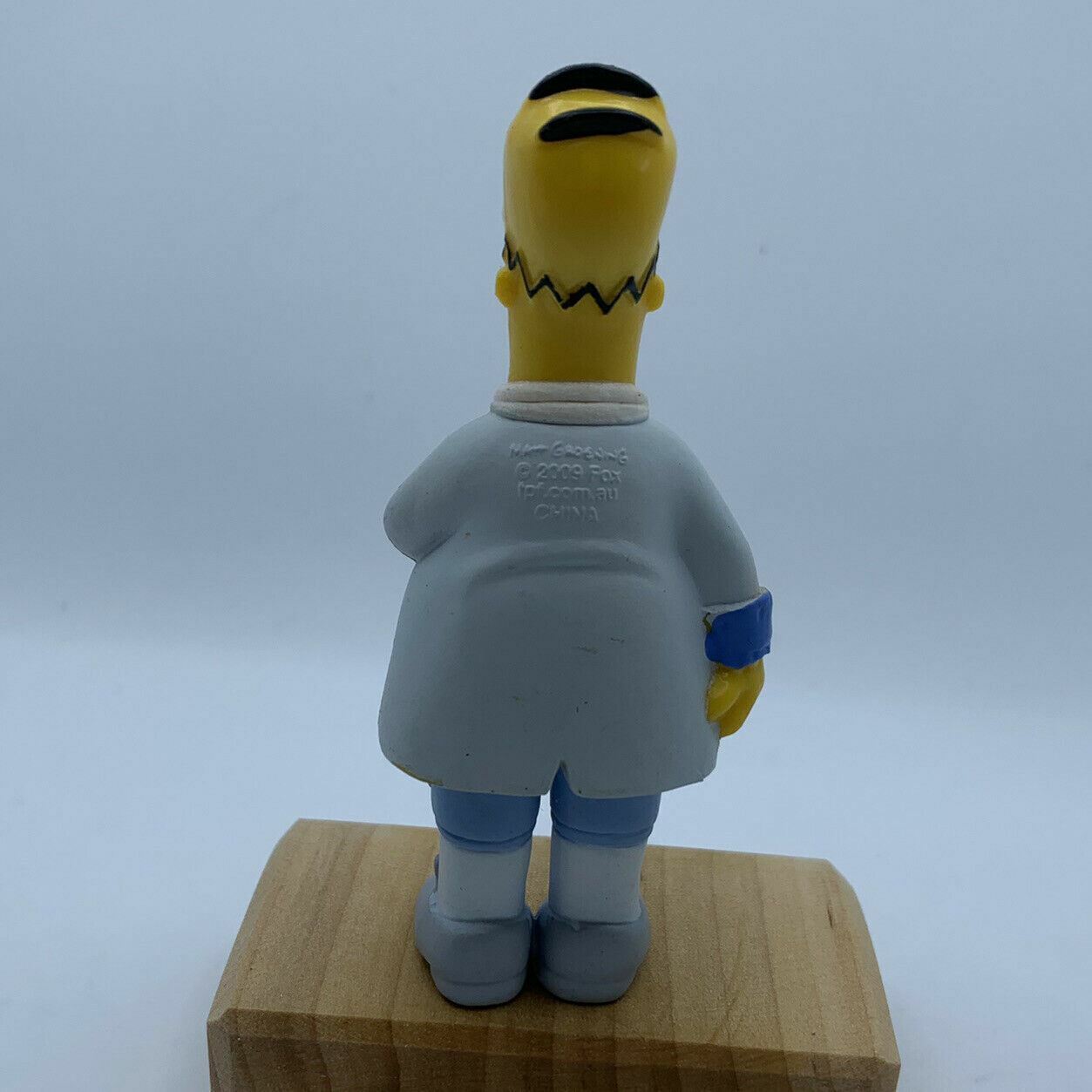 The Simpsons: Homer Simpsons - Opera Singer (2009) 20th Anniversary Collectable
