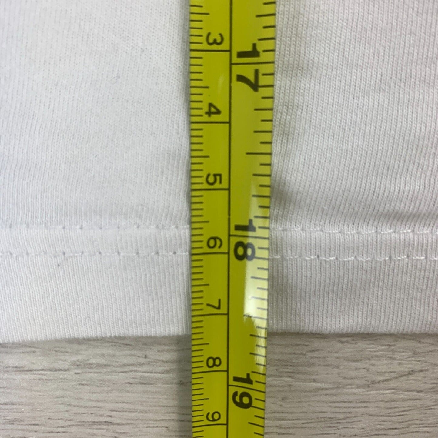 Champion Youth White T-Shirt Size 10 Years