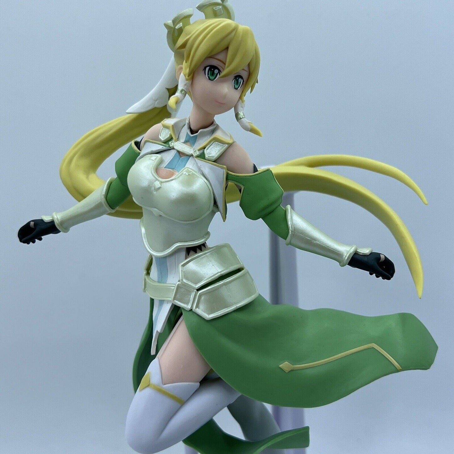 Sword Art Online: Alicization War Espresto Terraria Leafa (Dressy and Motions)