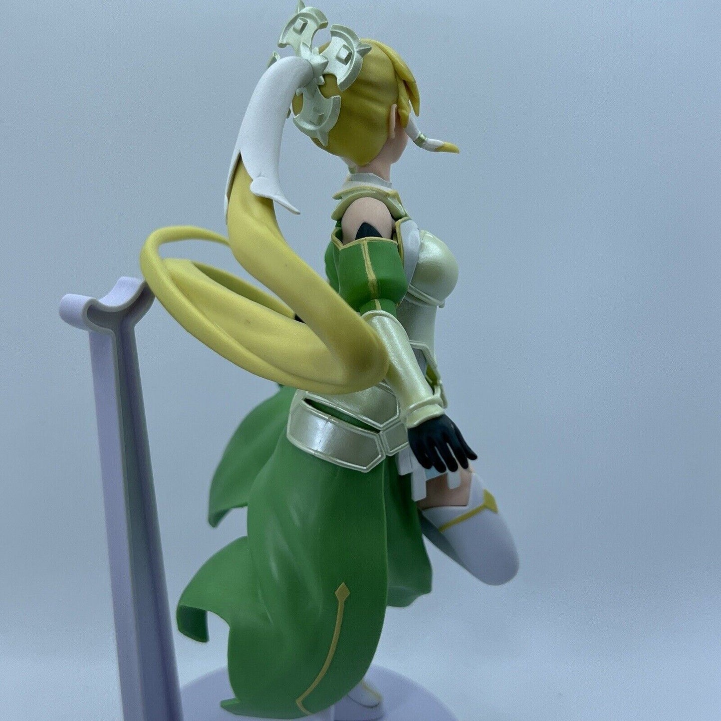 Sword Art Online: Alicization War Espresto Terraria Leafa (Dressy and Motions)