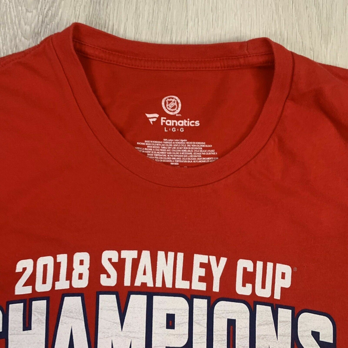 Fanatics NHL Washington Capitals 2018 Stanley Cup Champions Mens Large T-Shirt