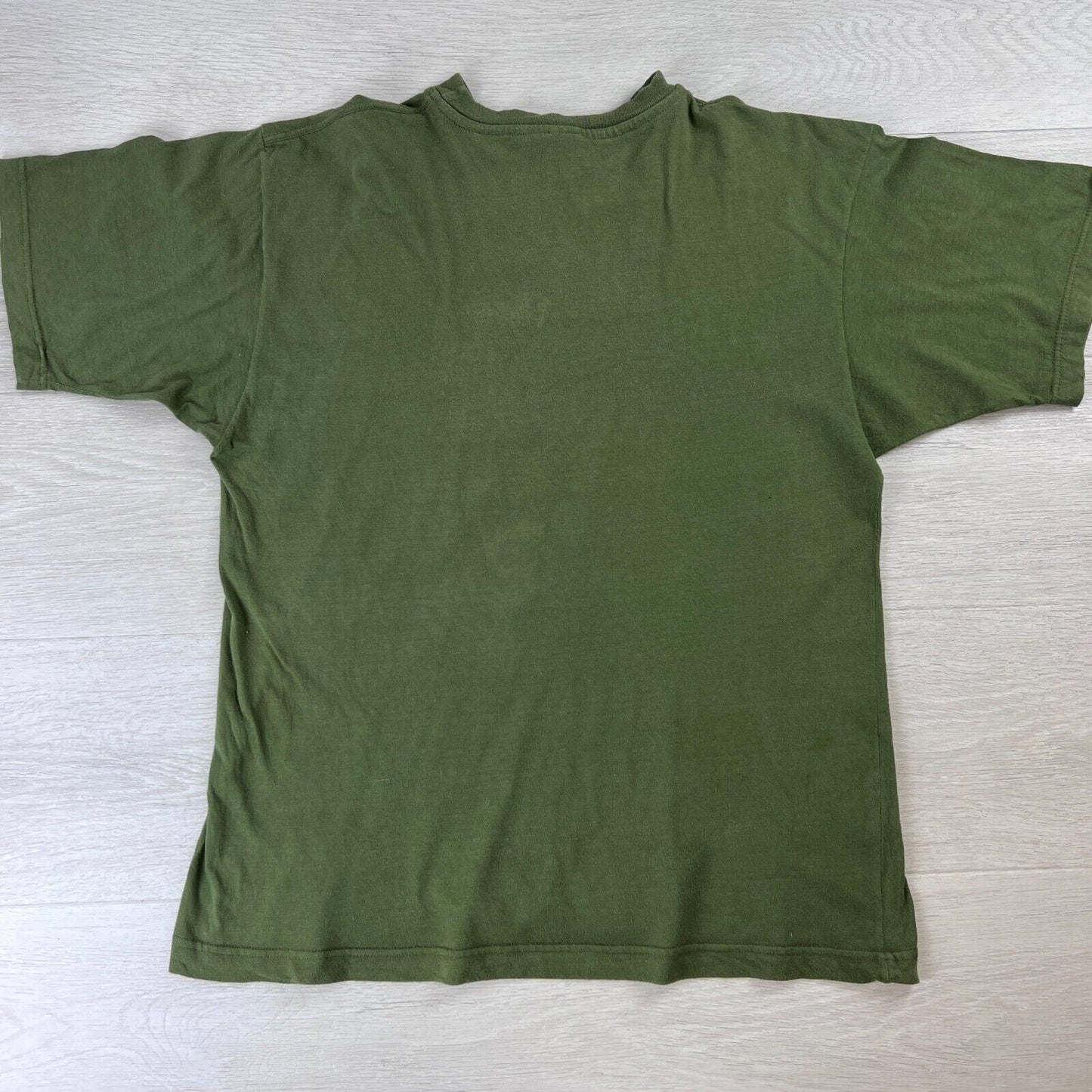 Mens Green Indiginous Inspired Embroidered T-Shirt Size Medium