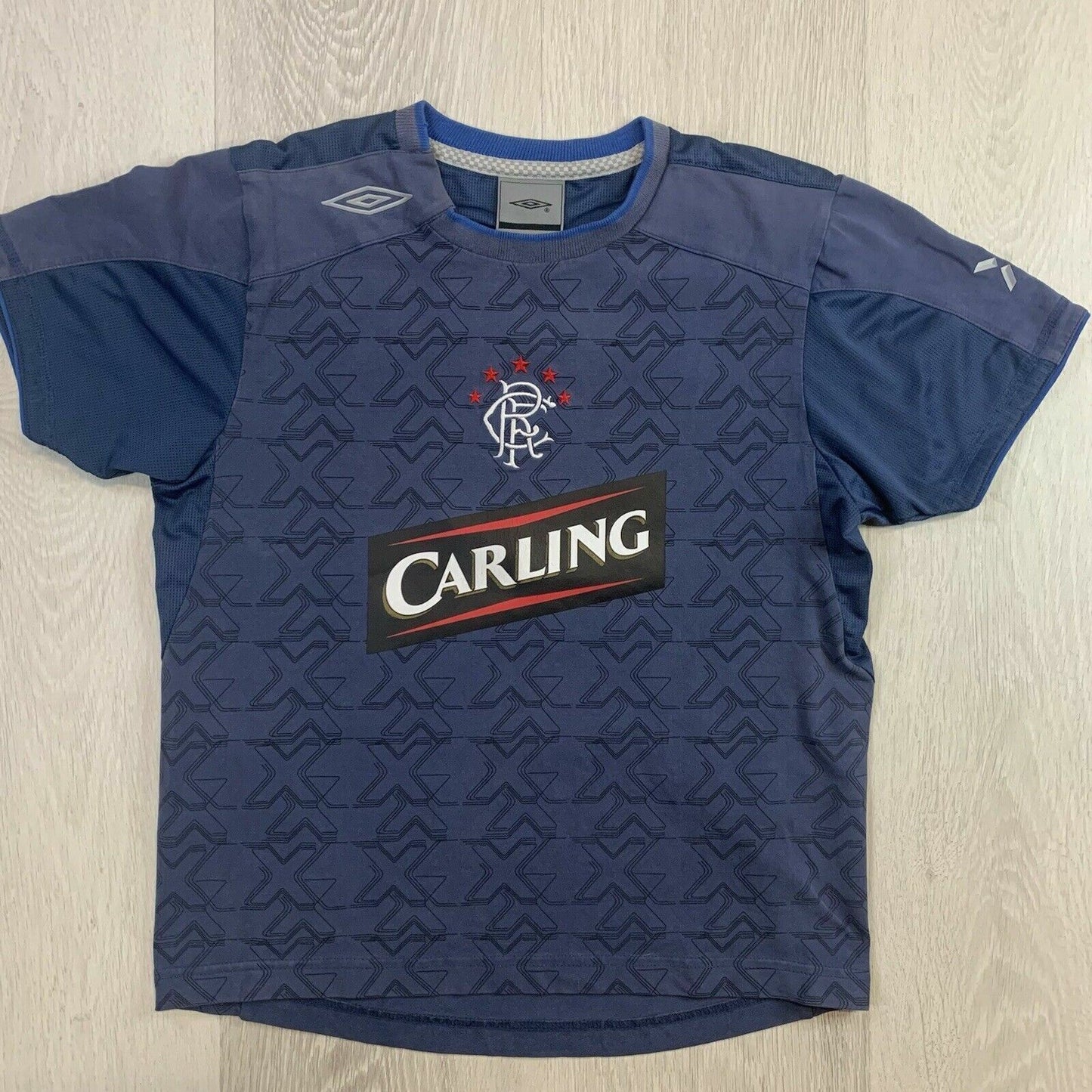 UMBRO Glasgow Rangers F.C Football YOUTH Soccer Jersey Size Medium (10-12 yrs)