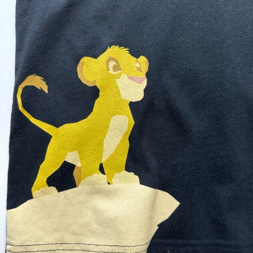 Uniqlo x Disney Lion King Simba Kids Black T-Shirt Size 9-10 Years