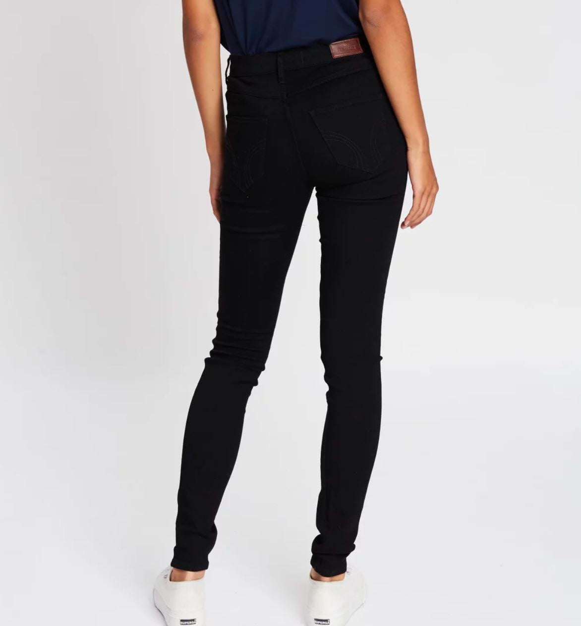 Hollister Womens Super Skinny Long Leg Black Jeans Size 0 (New)