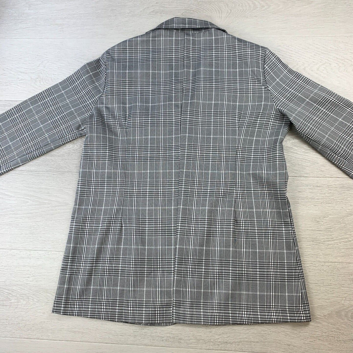 Minx & Moss Womens 2 Button Plaid Blazer Size 8