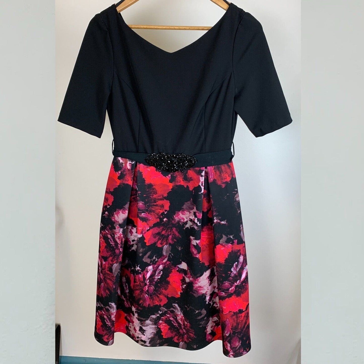 Anthea Crawford Womens Dress Size 8 (Like New)