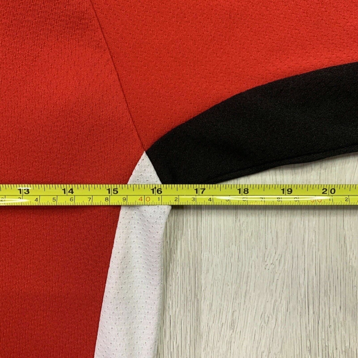 Reebok Ottawa Senators NHL Ice Hockey Jersey Kids Size 4-7 Years